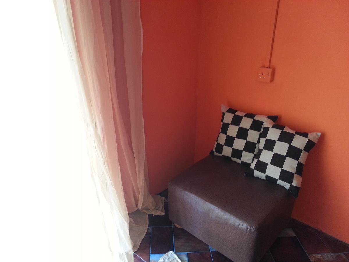 Golden Lilies Hotel Kokrobite Kültér fotó